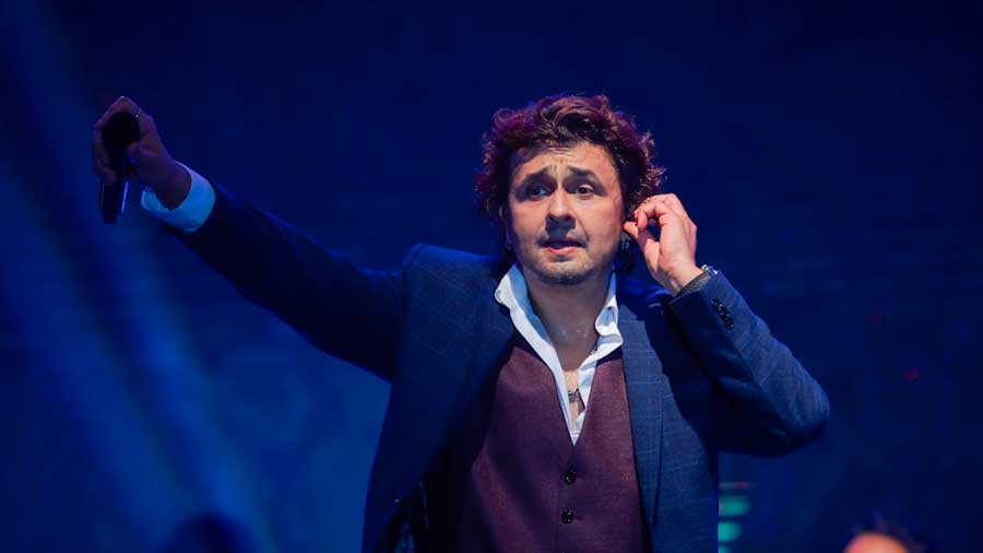 sonu nigam live in indore
